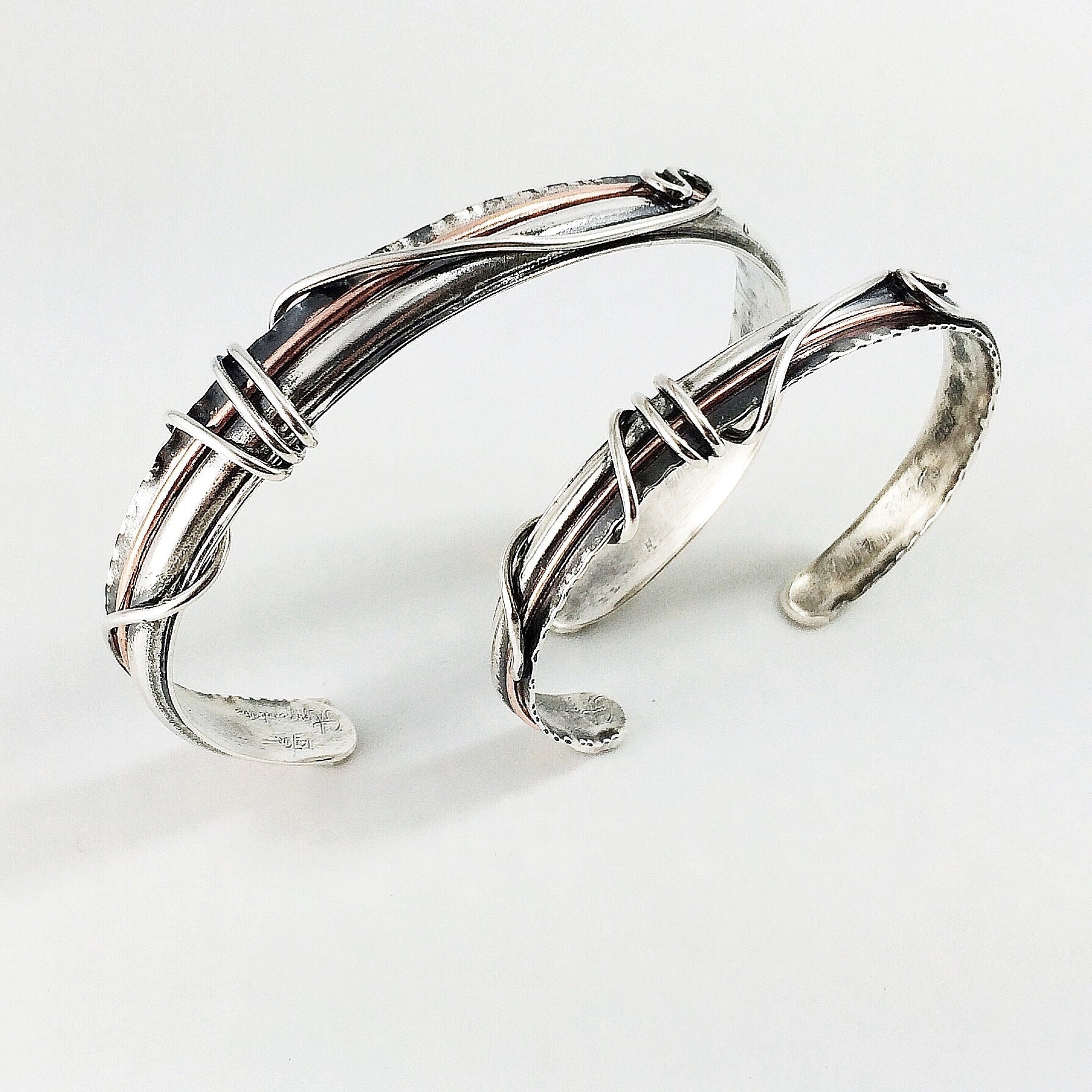 Flow Bracelet - Hers