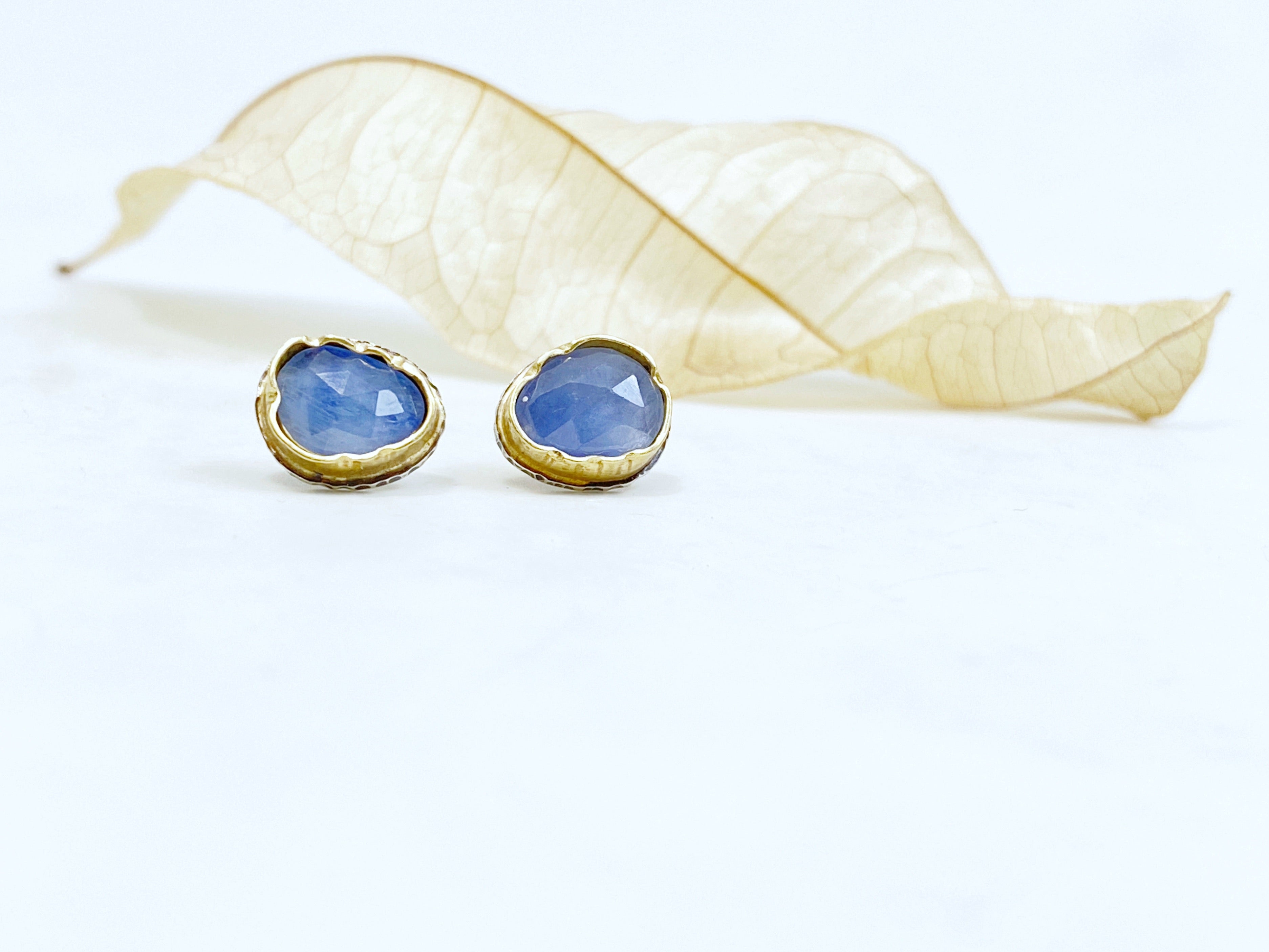 Arise Tanzanite Studs