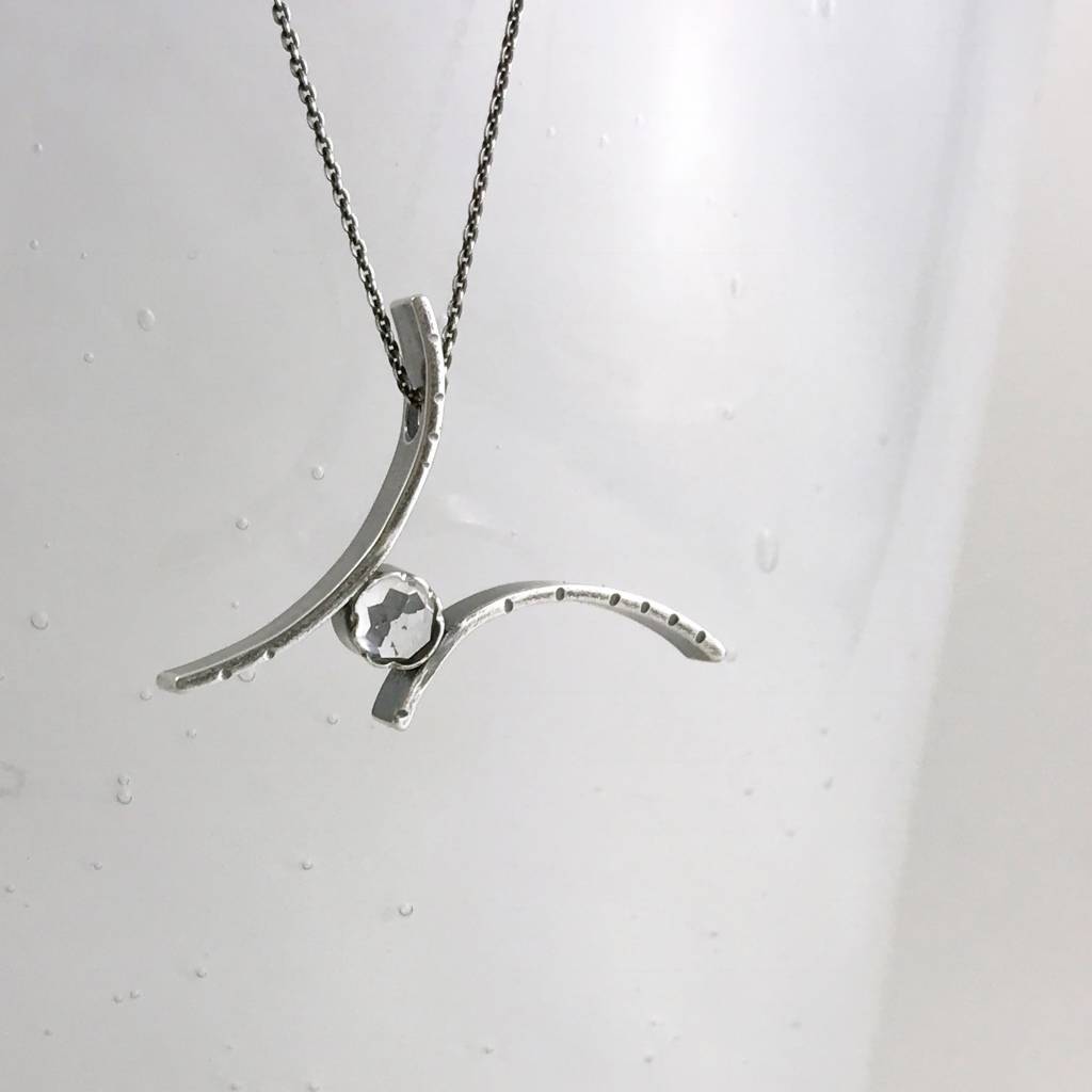 Horizontal Balance Necklace