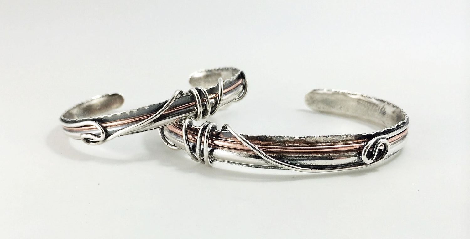 Flow Bracelet - Hers