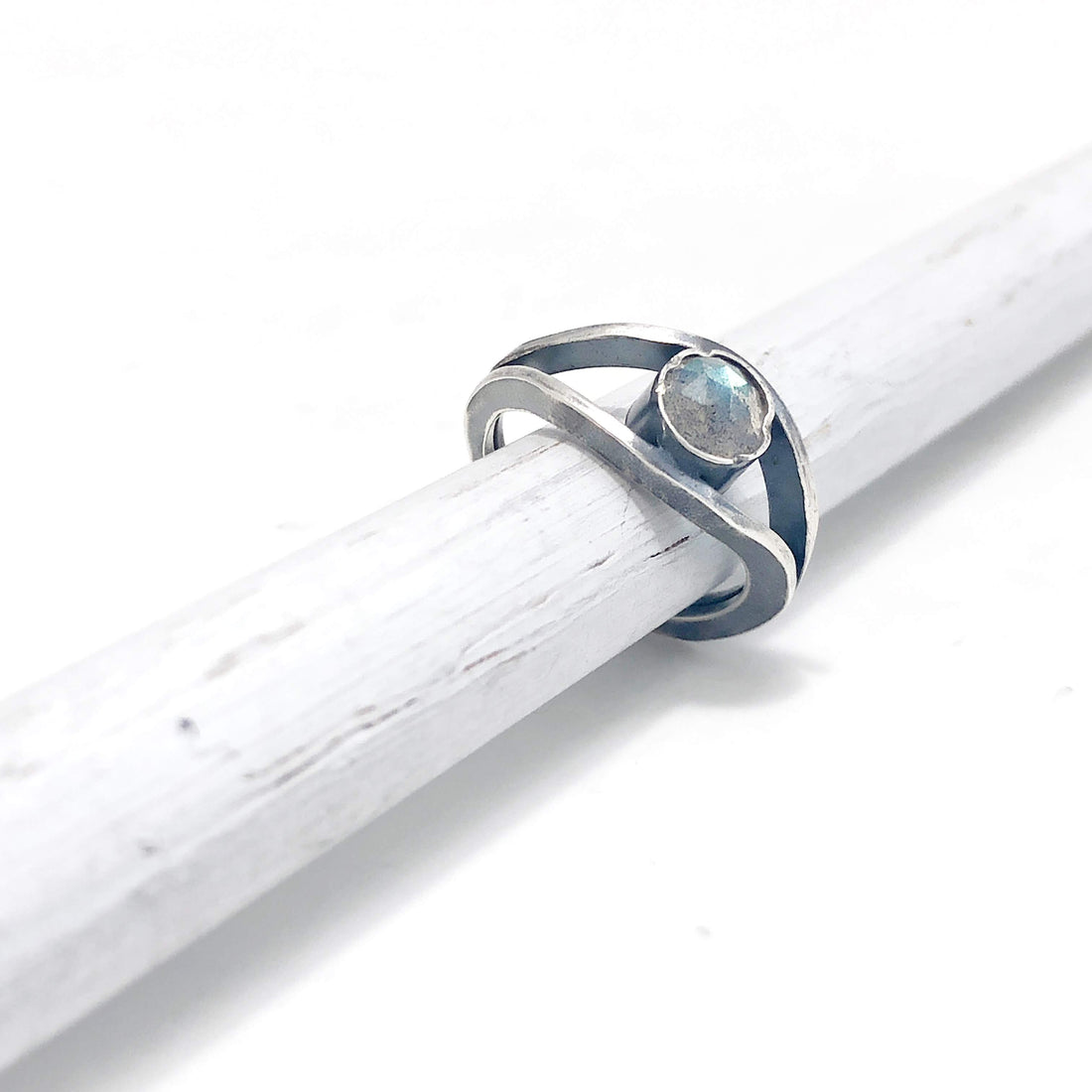 Balance Ring - subtle