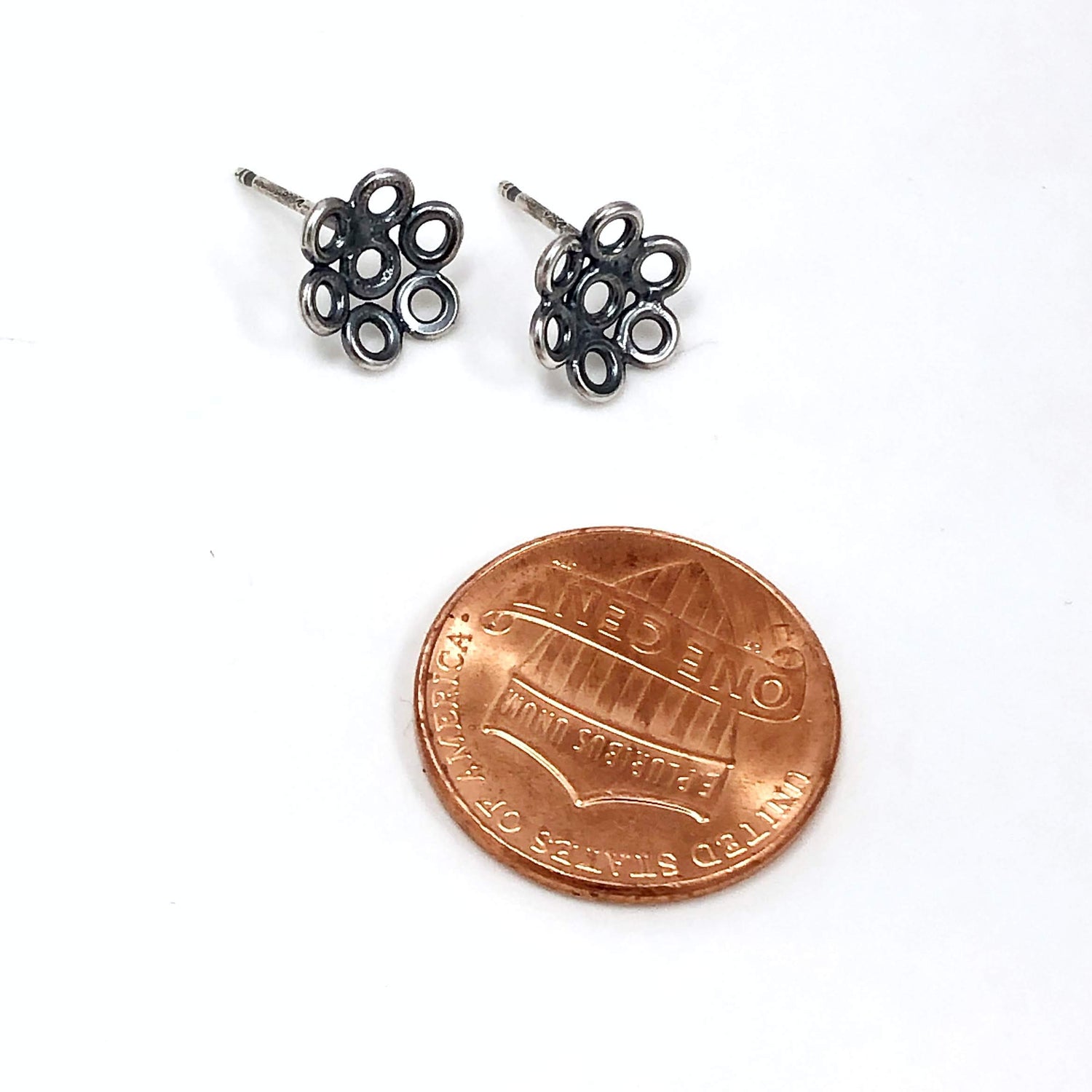 Bloom Studs