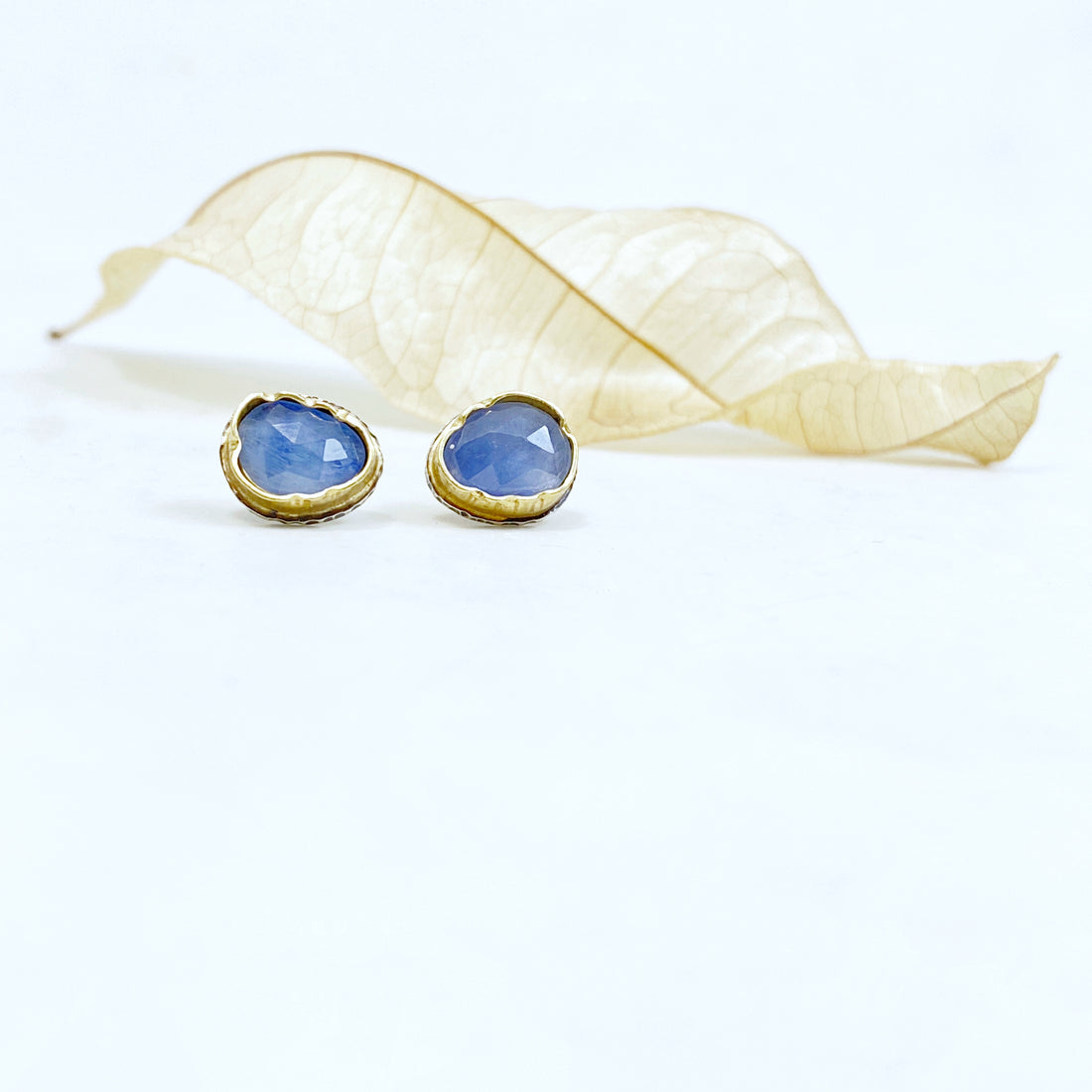 Arise Tanzanite Studs