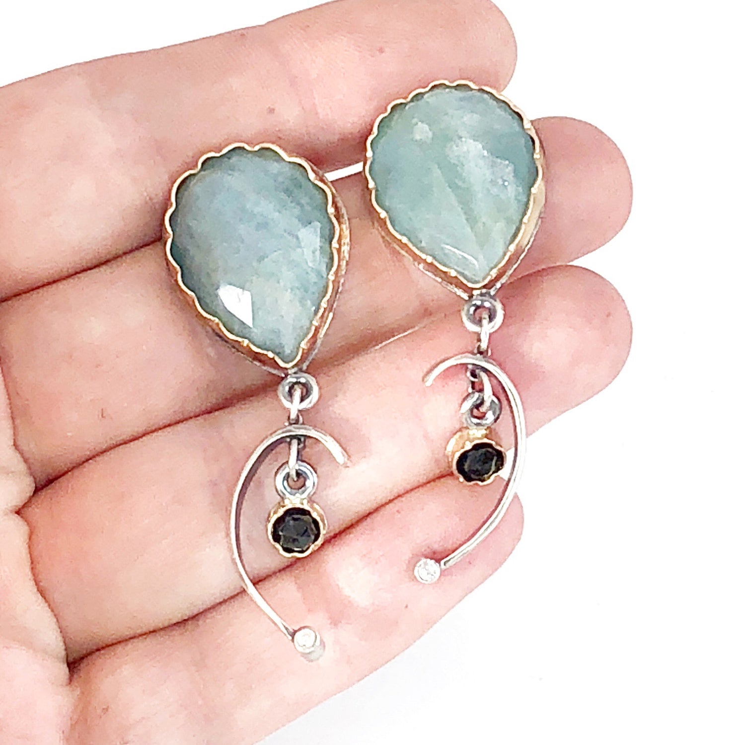 Arise Earrings in Aquamarine, Spinel and Diamonds
