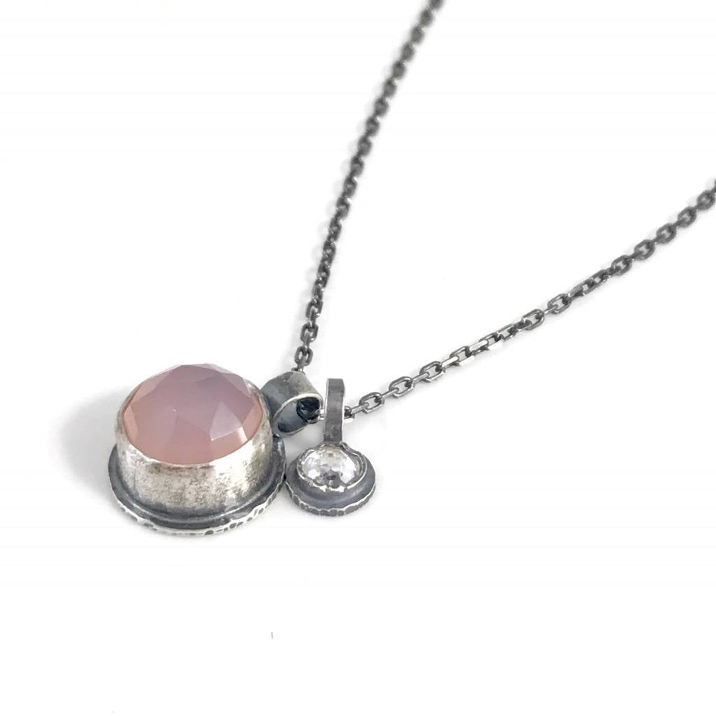 Eclectic Ethos Guide Necklace - Pink &amp; White