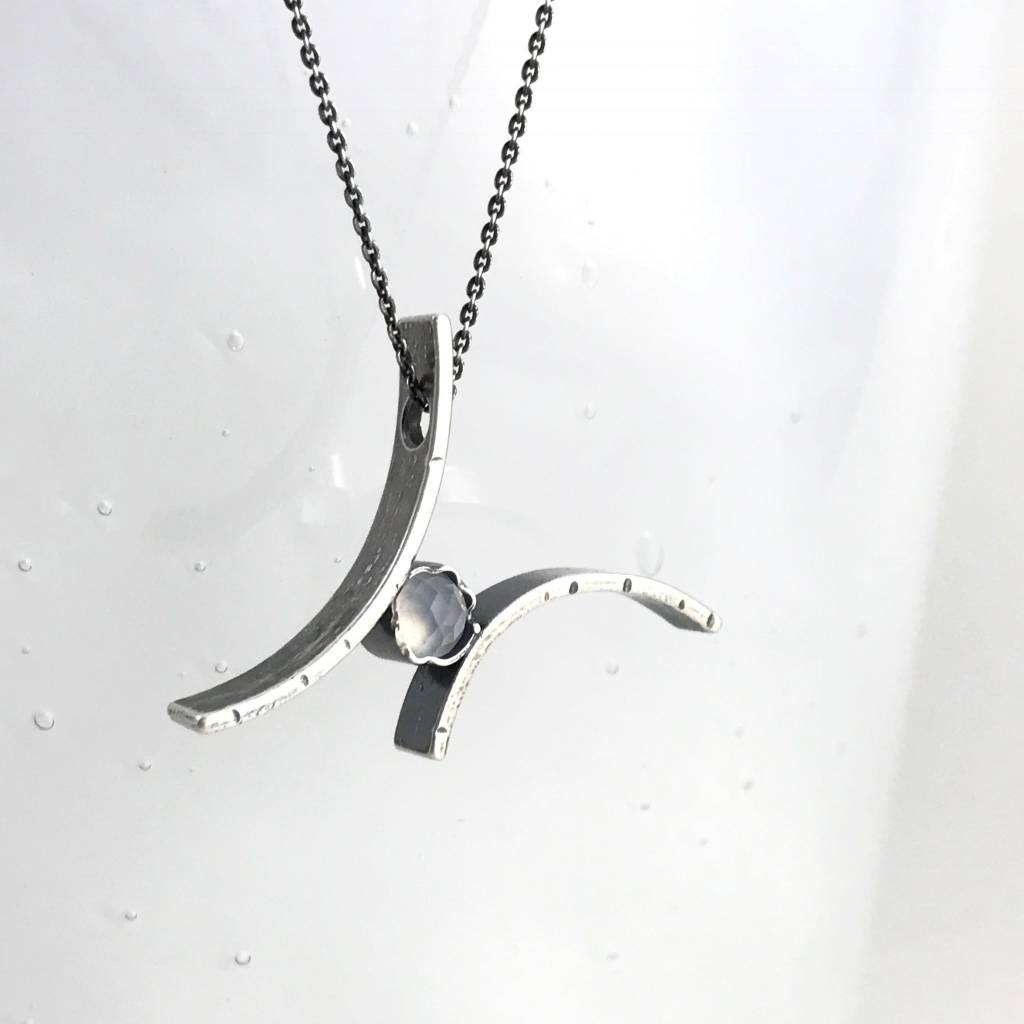 Horizontal Balance Necklace