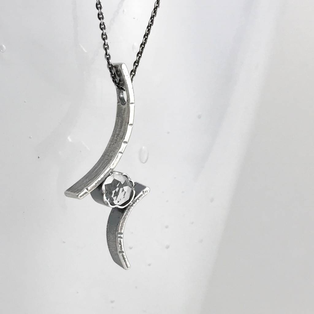 Vertical Balance Necklace